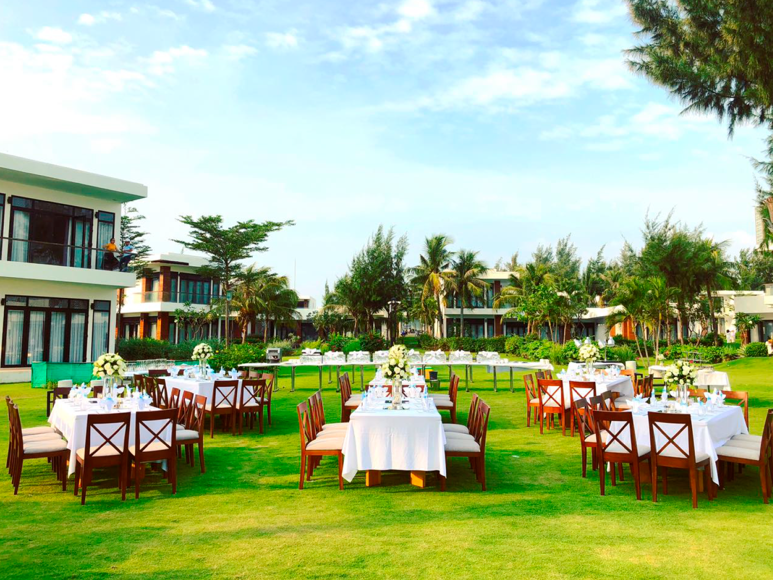 Inspired Weddings